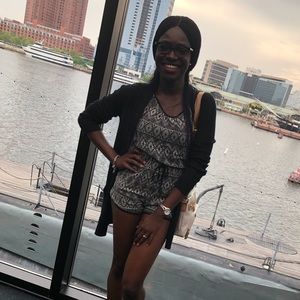 Meet your Posher, Funmi